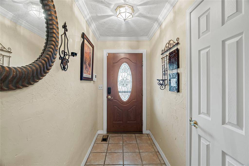 Moore, OK 73160,1712 Wood Hollow CT