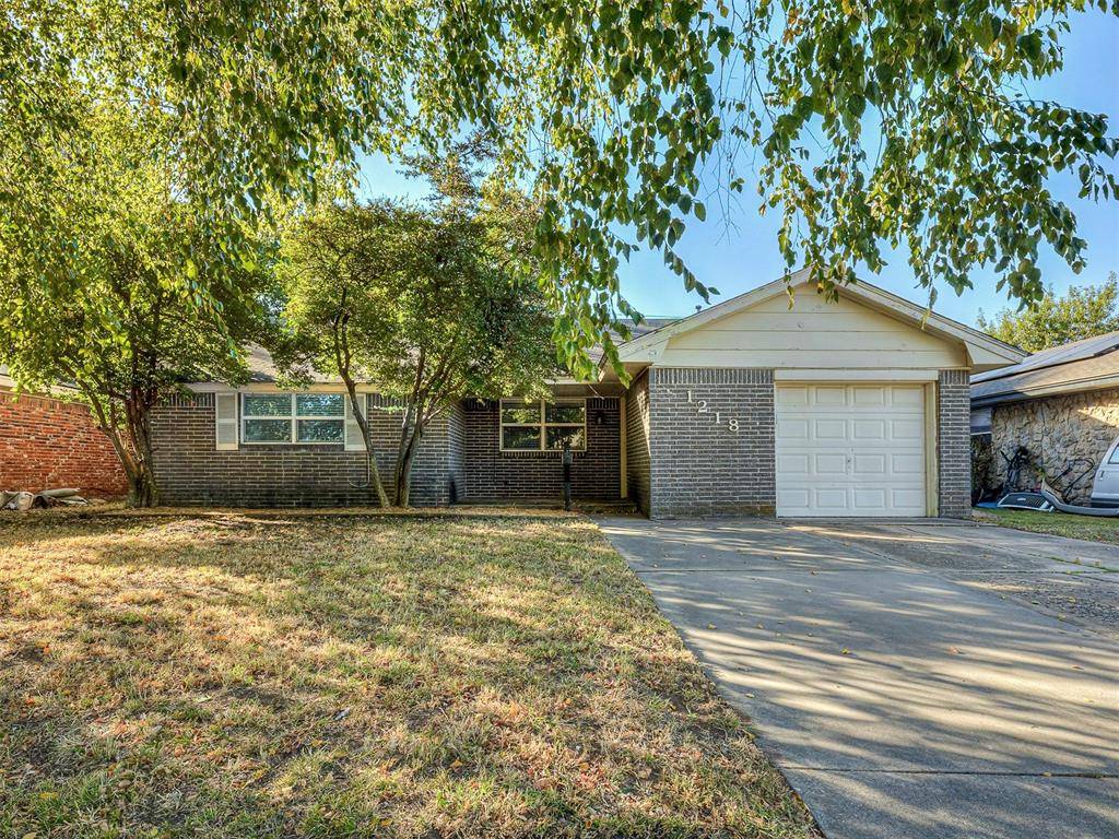 Norman, OK 73071,1218 E Boyd ST