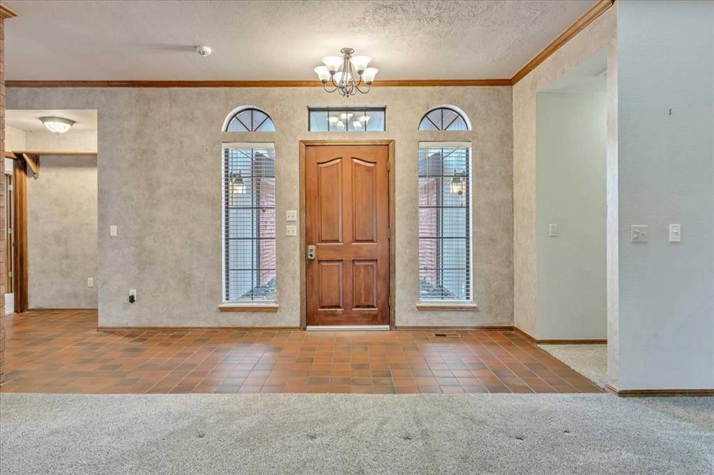 Oklahoma City, OK 73162,8021 NW 119th ST