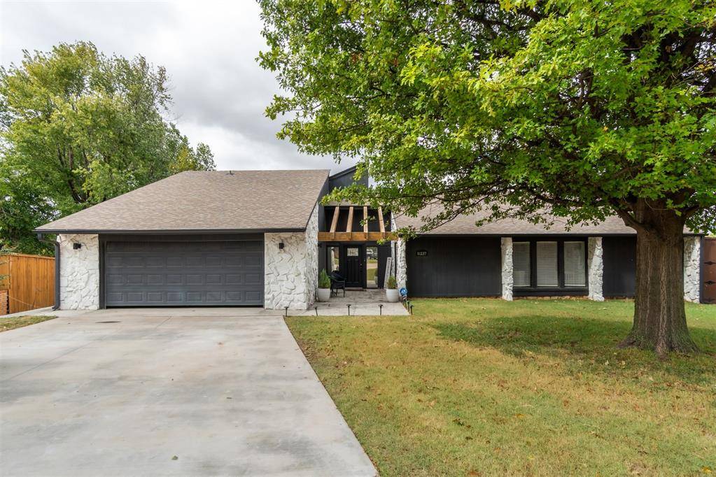 Yukon, OK 73099,11237 Folkstone DR