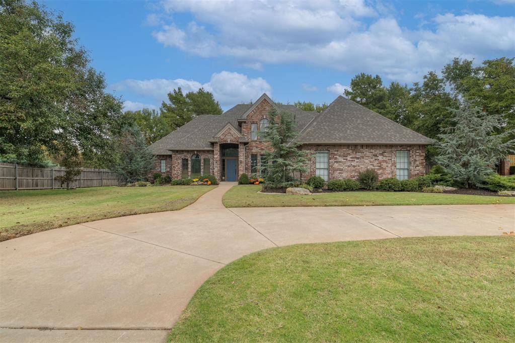 Edmond, OK 73013,1009 Glenridge DR