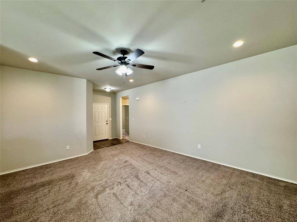 Yukon, OK 73099,11808 Jude WAY