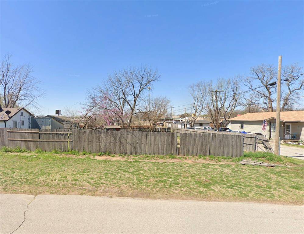 Purcell, OK 73080,515 S Lester LN