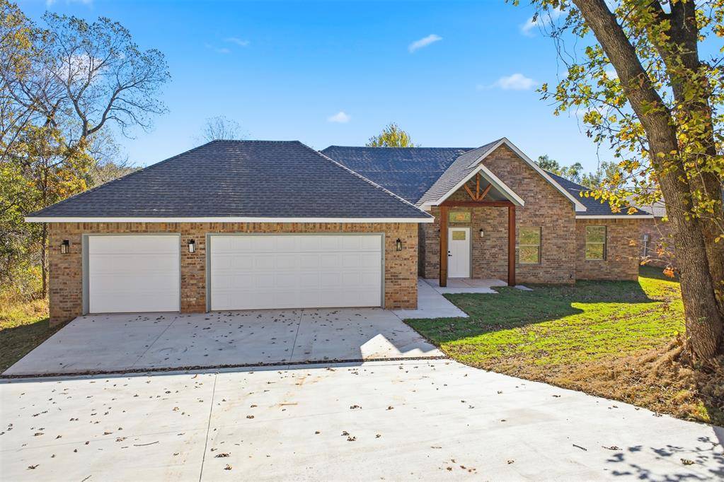 Guthrie, OK 73044,12414 Oak ALY