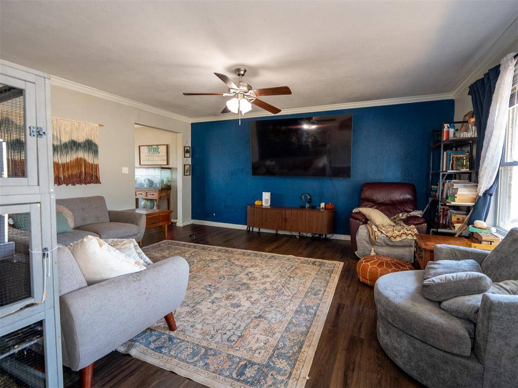 Prague, OK 74864,1209 Meadowbrook LN