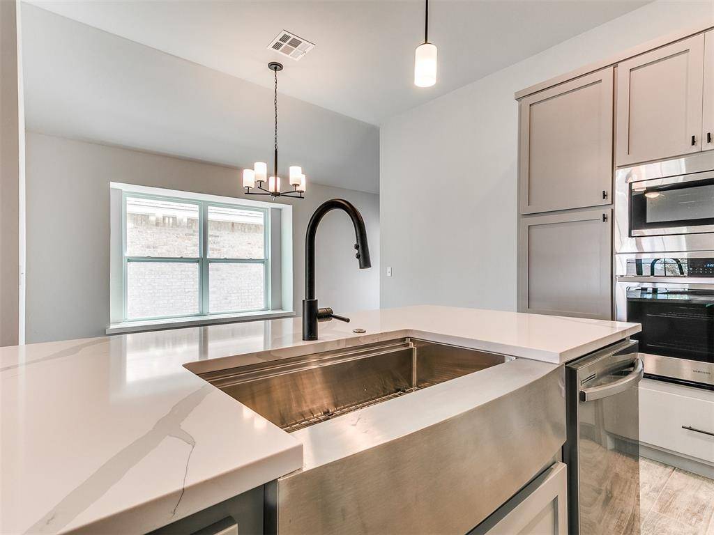 Yukon, OK 73099,14213 Giverny AVE