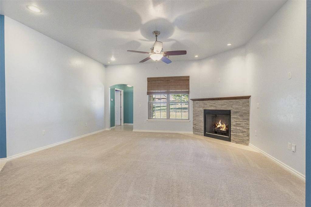 Edmond, OK 73013,3901 Cottage LN