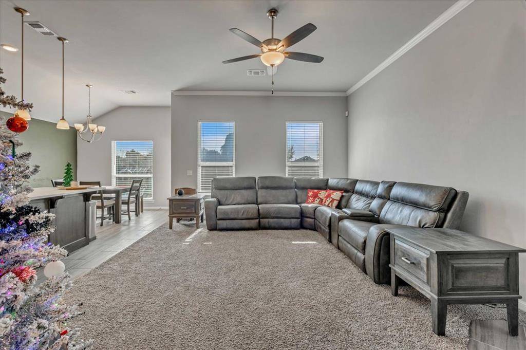 Norman, OK 73072,4217 Caracara CT