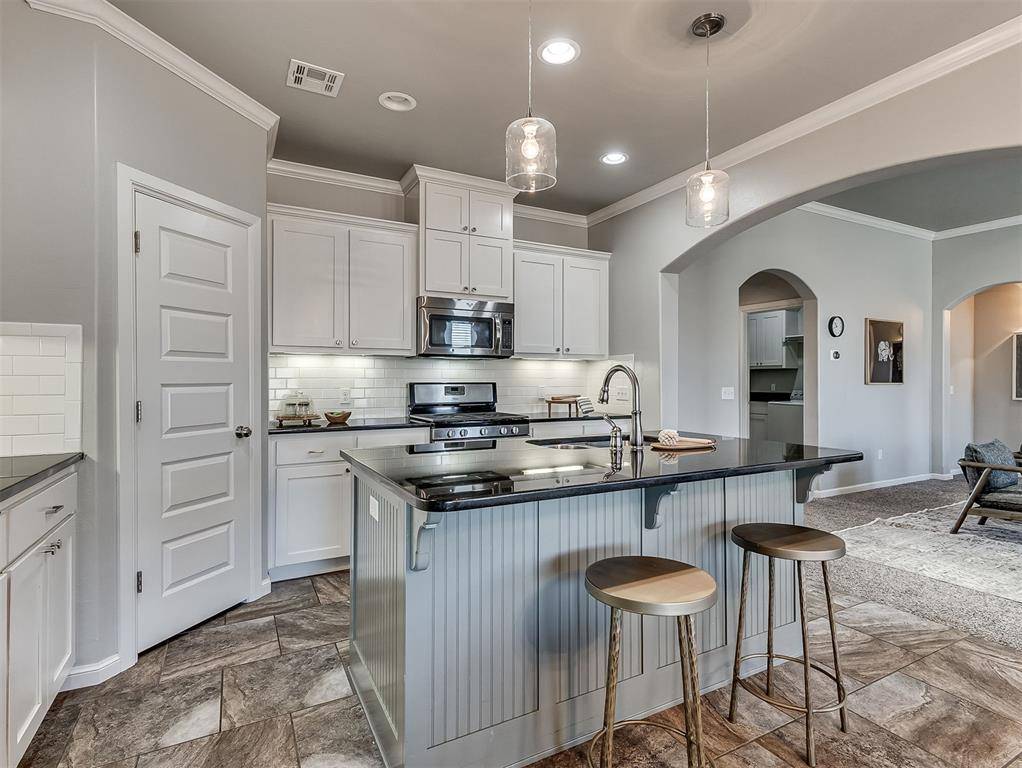 Edmond, OK 73012,18701 Maidstone LN