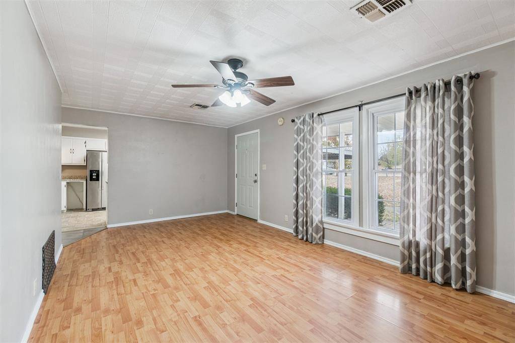 Cushing, OK 74023,701 E Scissortail LN