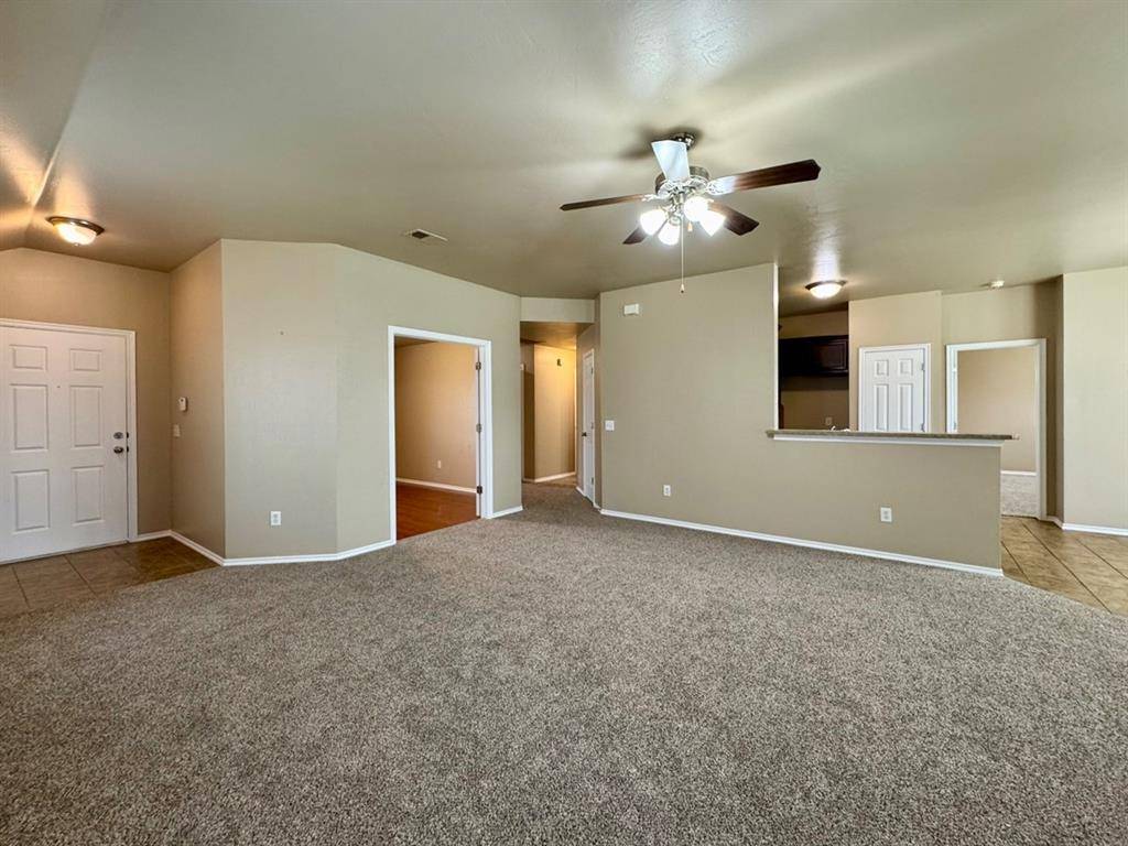 Edmond, OK 73003,422 Oregon TRL