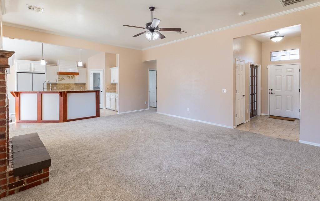 Yukon, OK 73099,808 Canyon DR