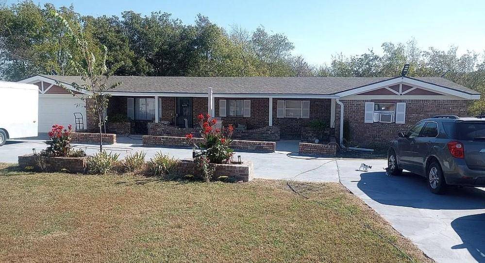 Castle, OK 74833,104102 Highway 48