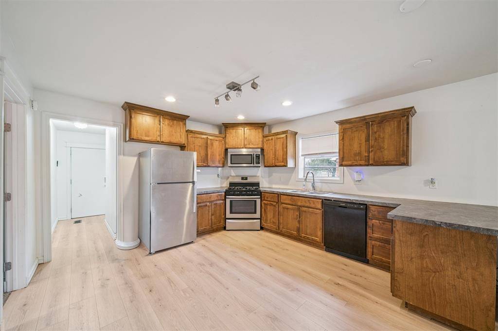 Cushing, OK 74023,1217 E Cherry ST