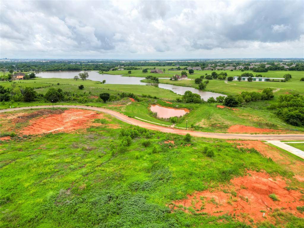 Moore, OK 73160,4400 Mahogany Hills DR