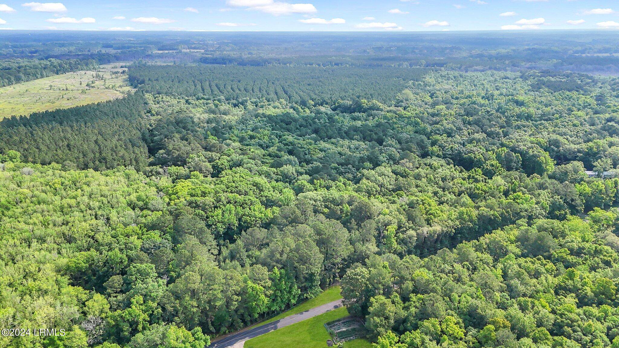 Yemassee, SC 29945,385 Kress RD Road