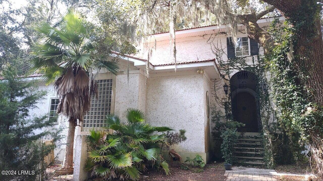 St. Helena Island, SC 29920,151 Tom And Mike Road