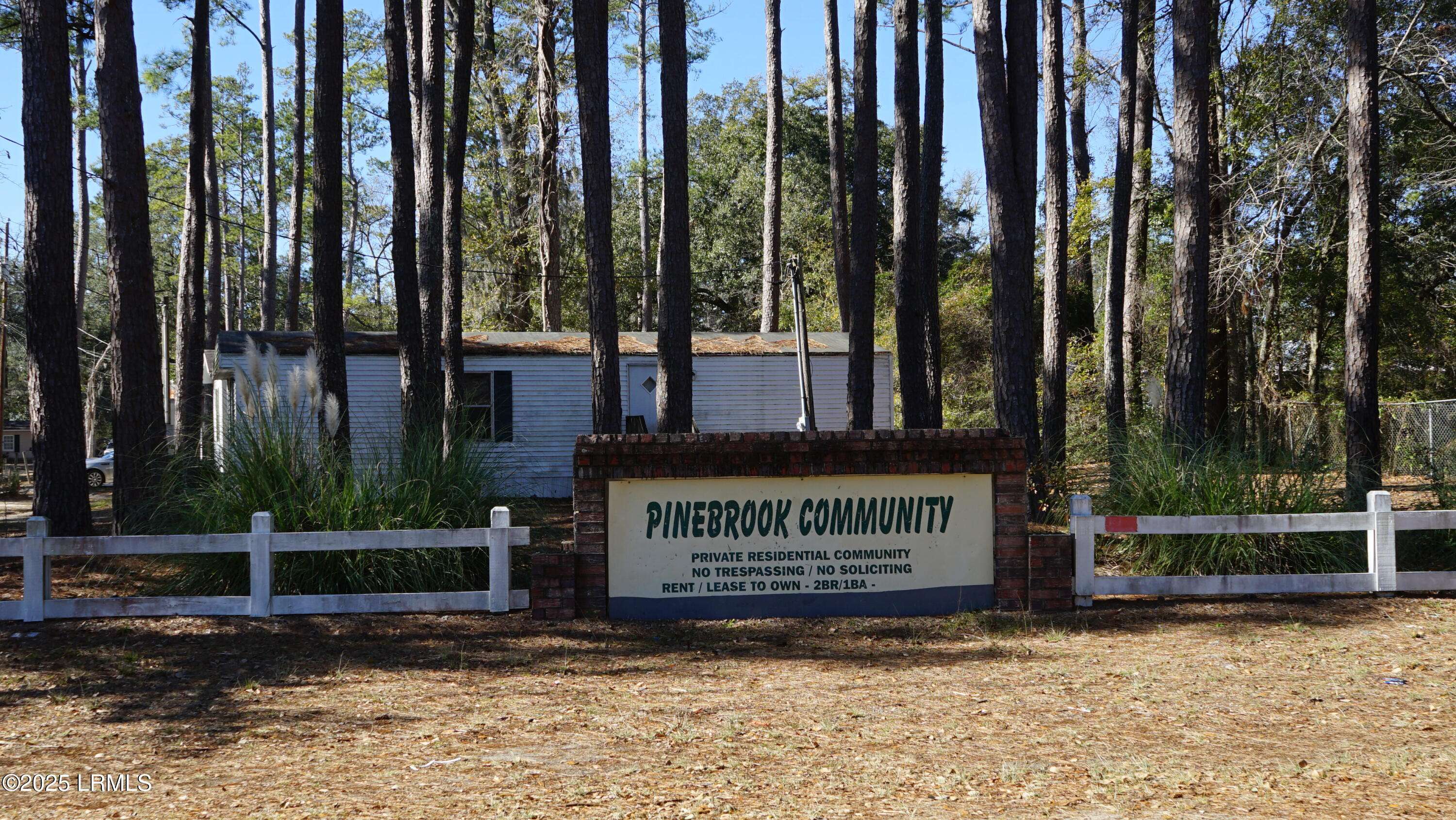 Walterboro, SC 29488,109 Crosby ST Street