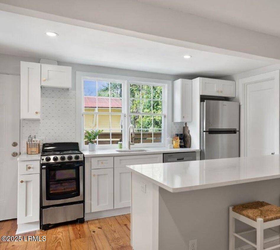 Beaufort, SC 29902,606 Carteret ST Street