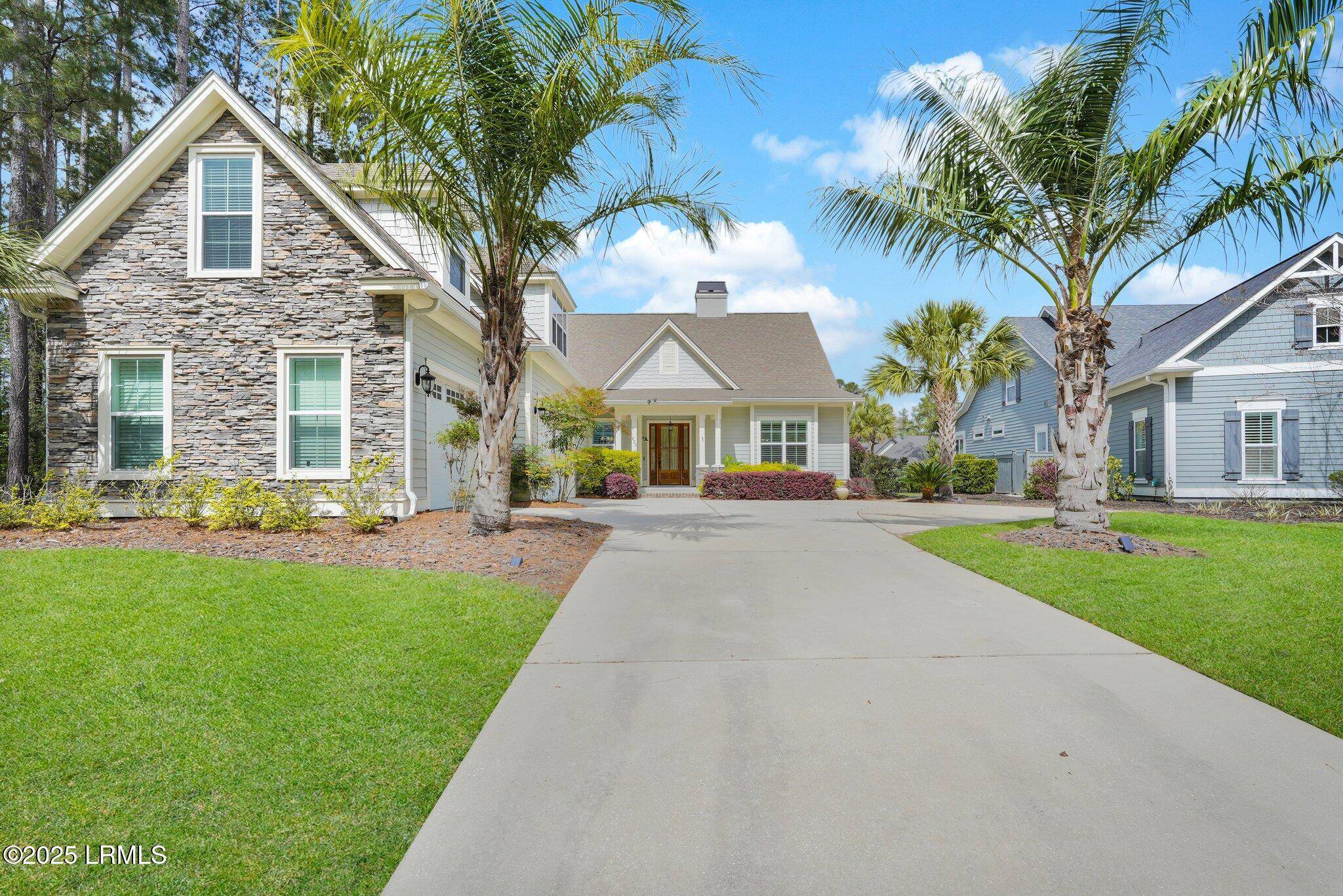 Bluffton, SC 29910,222 Hampton Lake DR Drive
