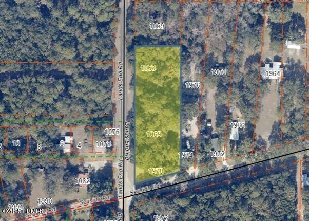 St. Helena Island, SC 29920,1063 Lands End RD Road