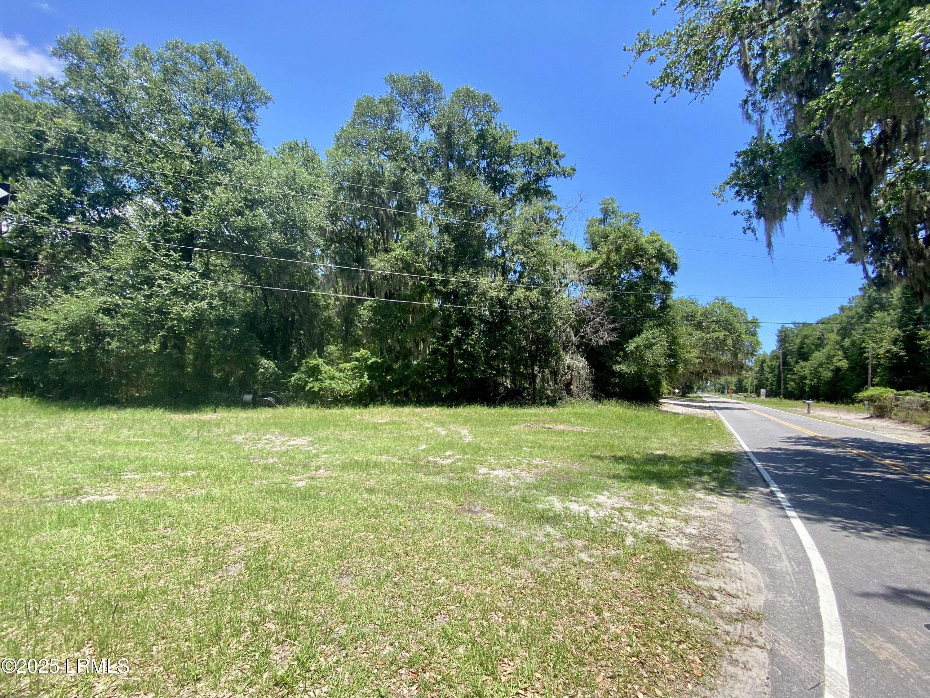 St. Helena Island, SC 29920,1063 Lands End RD Road