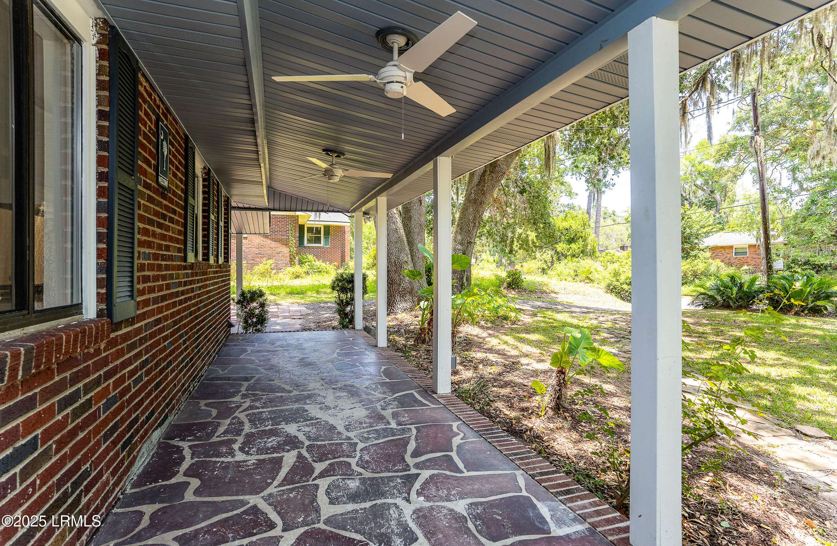 Beaufort, SC 29902,706 Center DR Drive