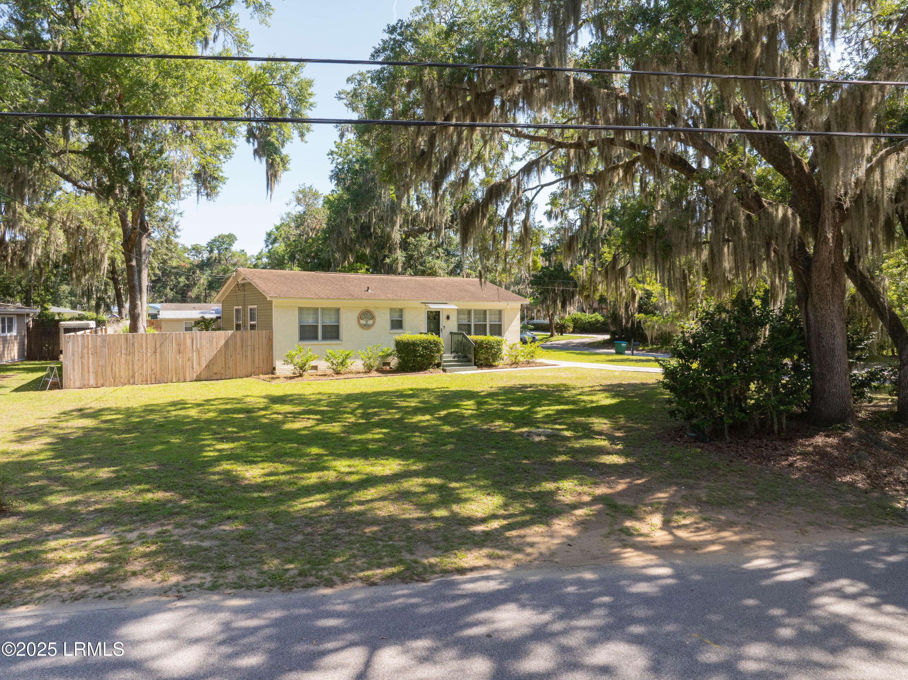 Port Royal, SC 29935,2708 Rosemont AVE Avenue