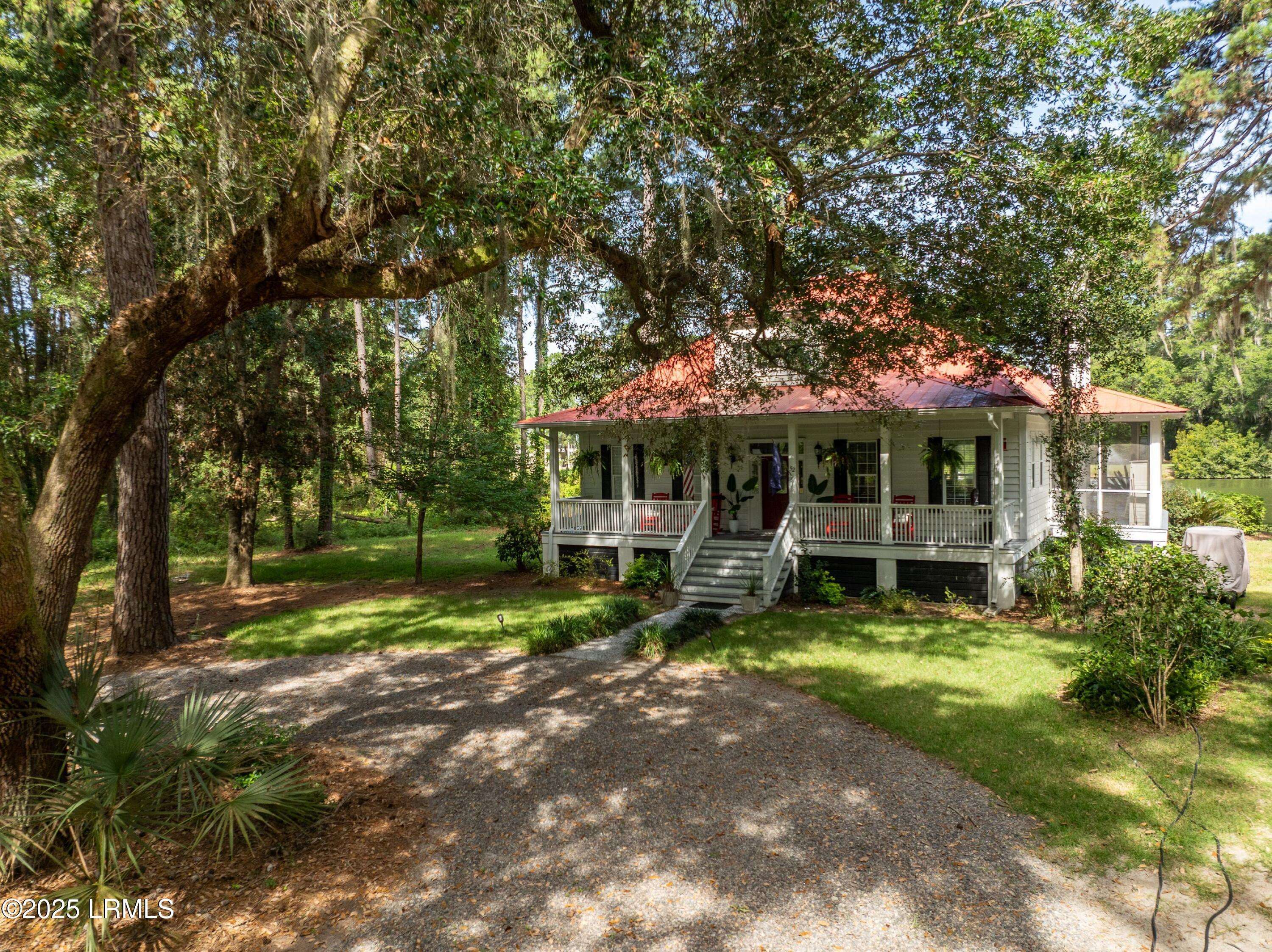 St. Helena Island, SC 29920,52 Bermuda Downs