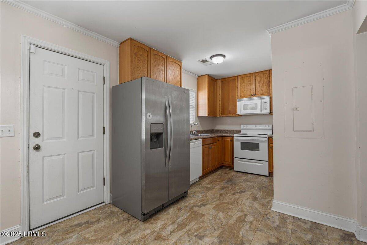 Beaufort, SC 29902,1 Taft ST Street