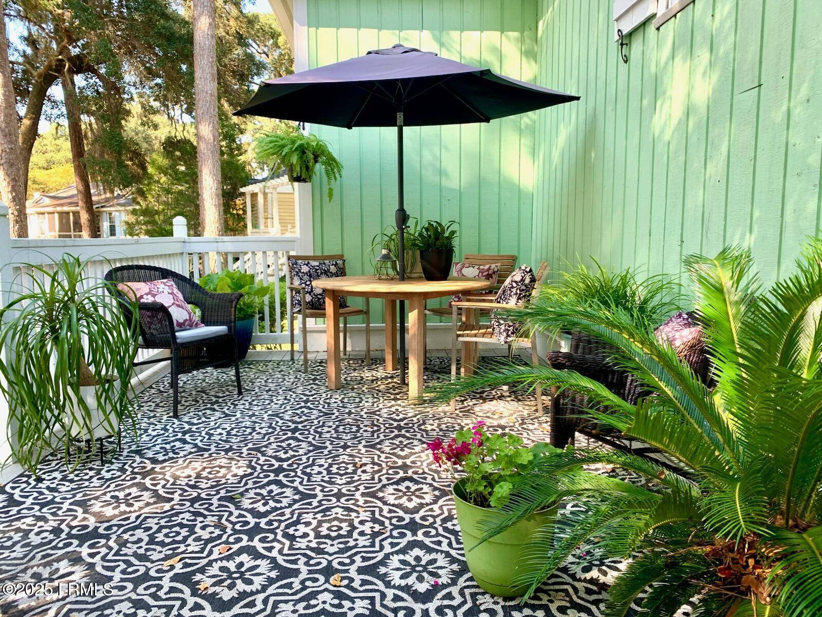 Daufuskie Island, SC 29915,129 Ave Of Oaks