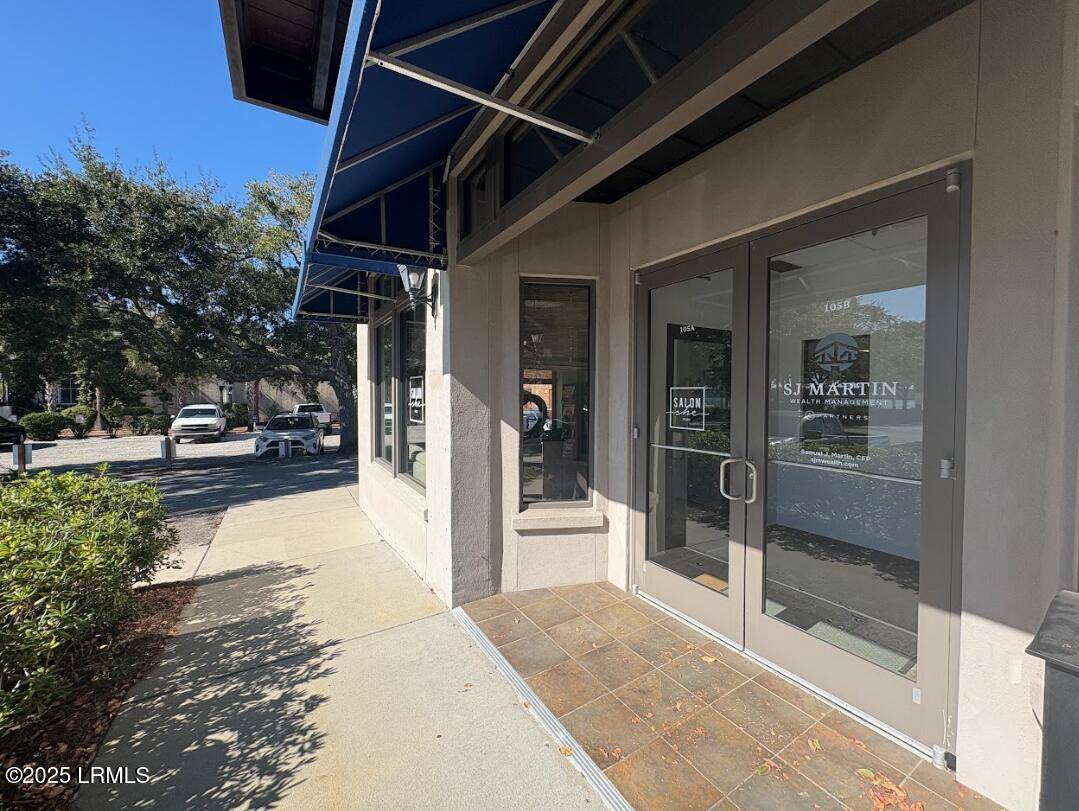 Beaufort, SC 29902,700 Bay