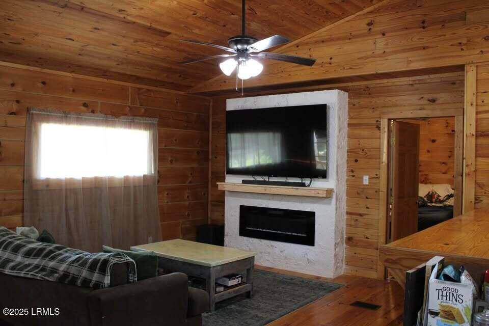 Varnville, SC 29944,1138 Mill Pond RD Road