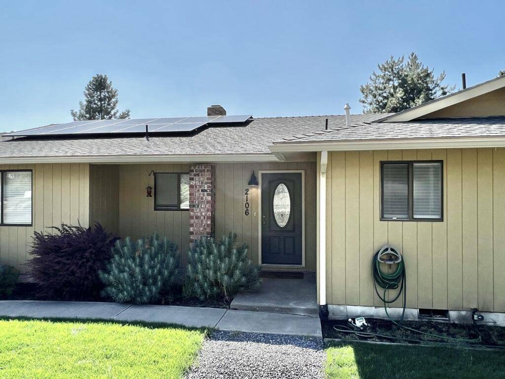 Klamath Falls, OR 97603,2106 Dawn DR