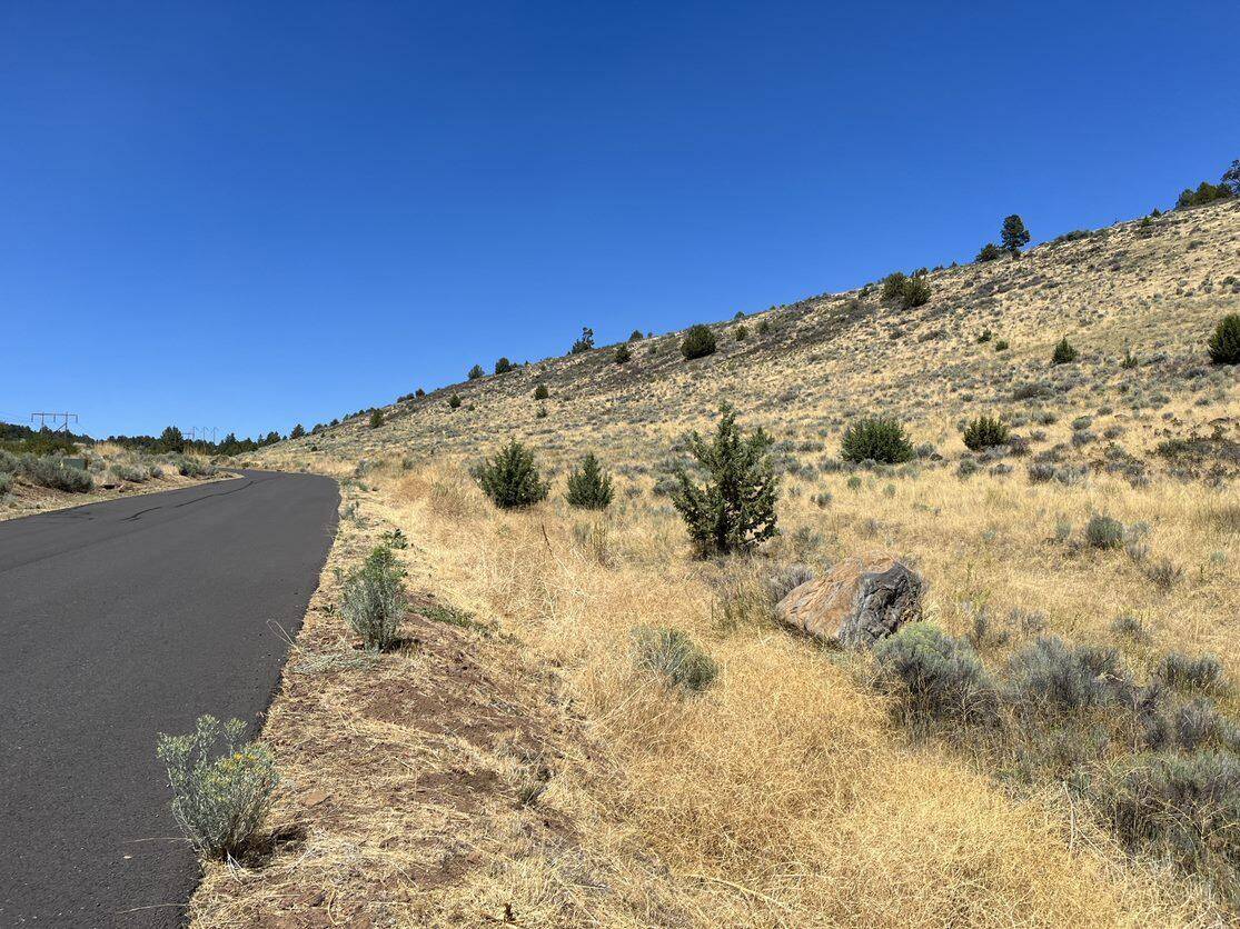 Klamath Falls, OR 97601,Lot 83 Peregrine Heights