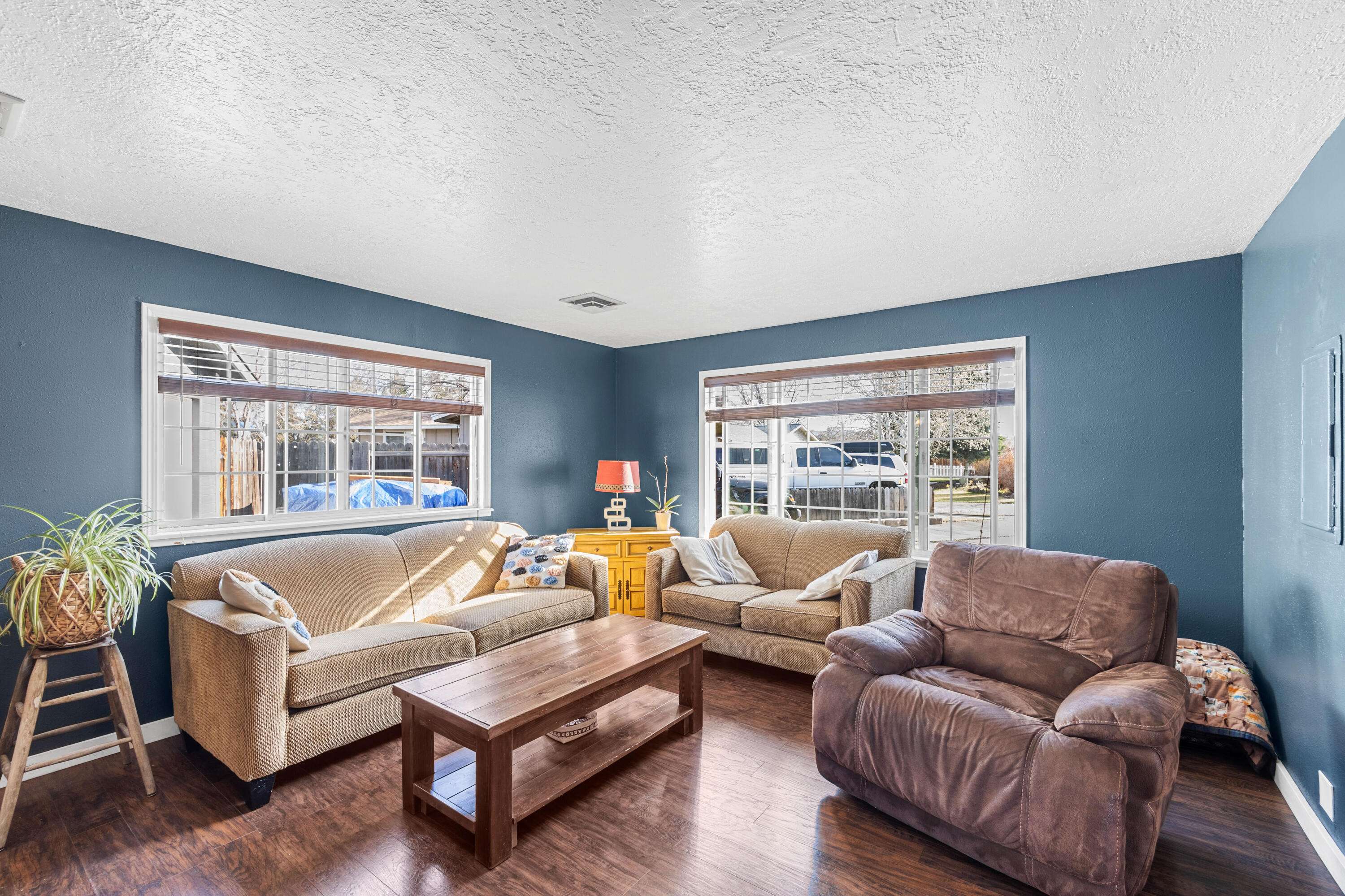 Redmond, OR 97756,1547 Parkway DR