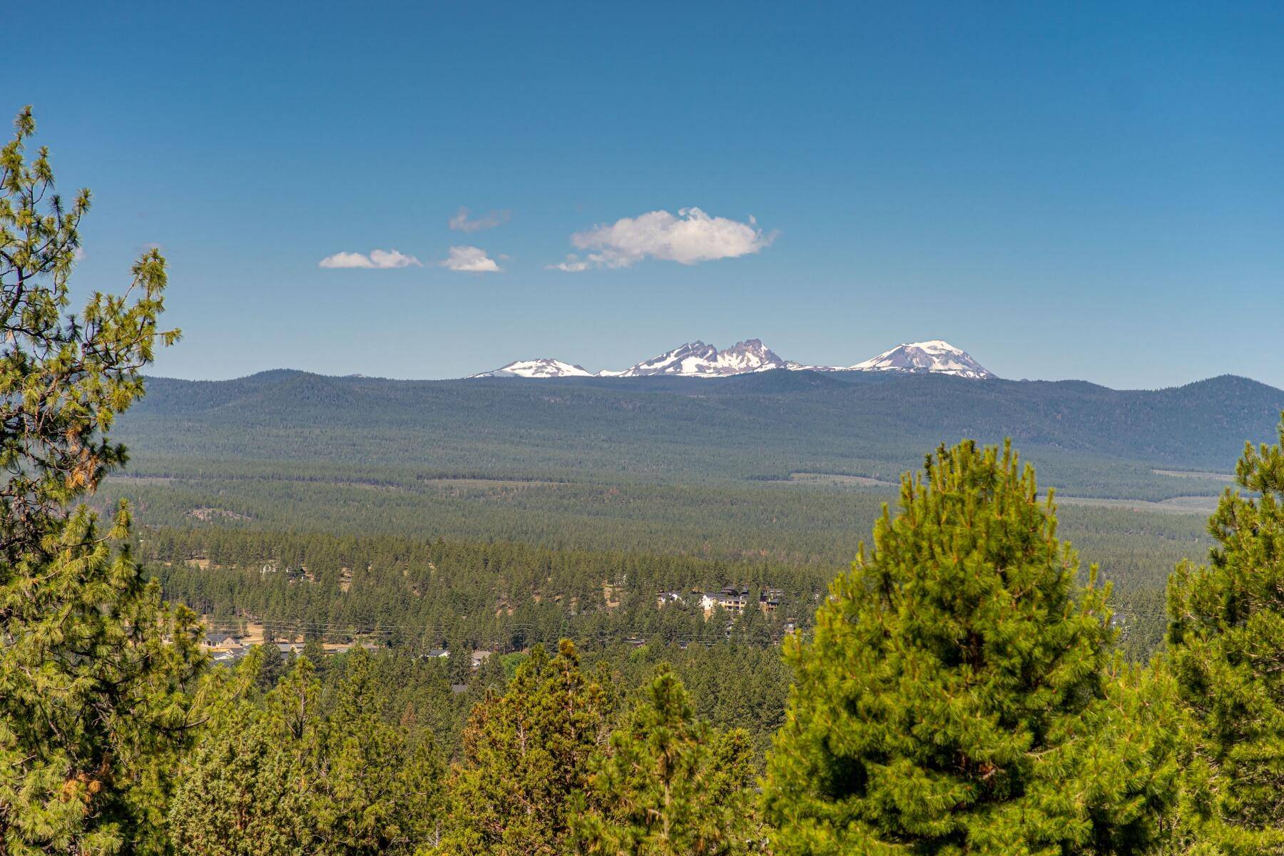 Bend, OR 97703,1923 Sun Ray CT