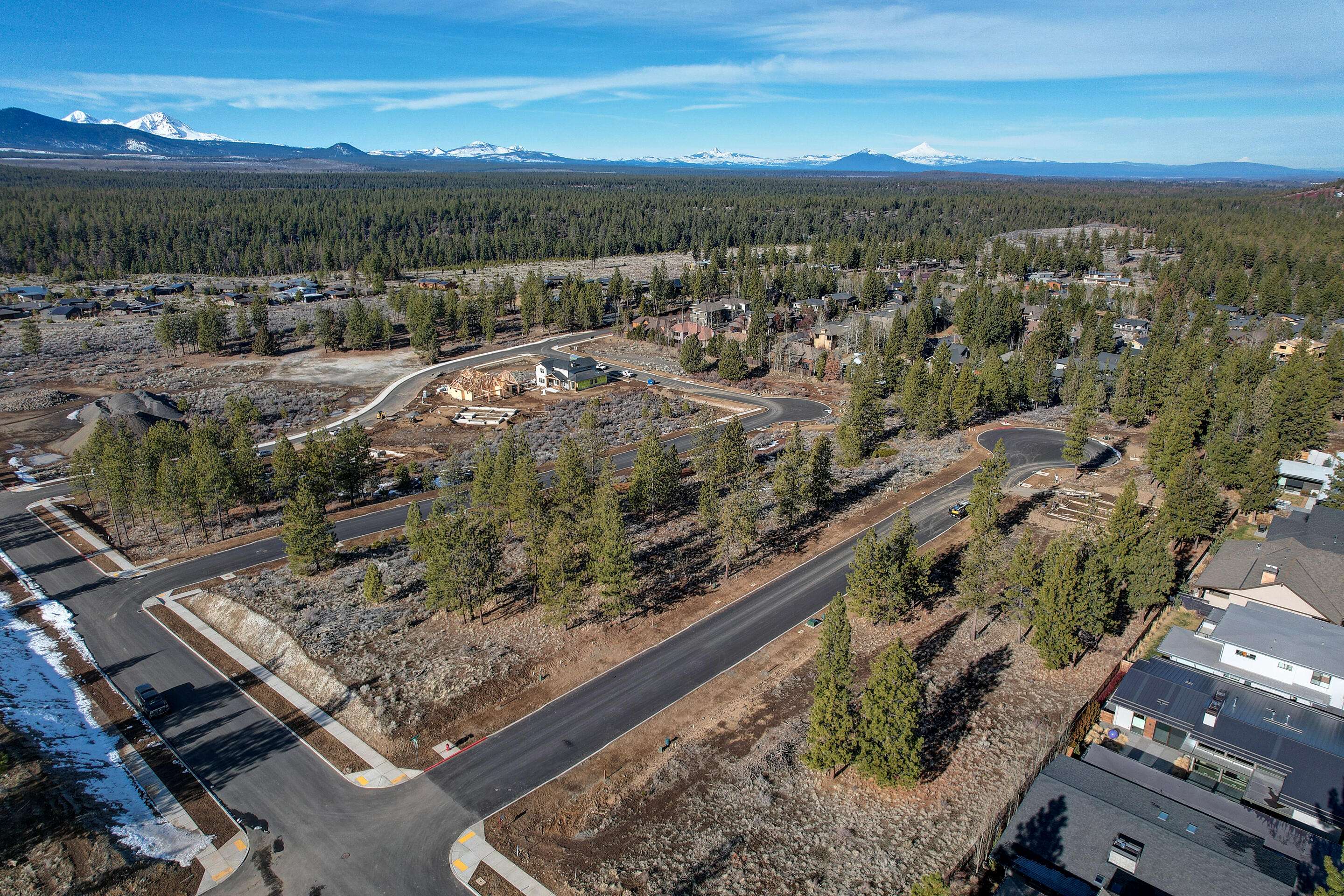 Bend, OR 97703,62499-82 Woodsman LOOP