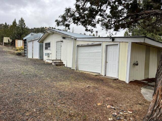 Prineville, OR 97754,22035 Paulina Highway