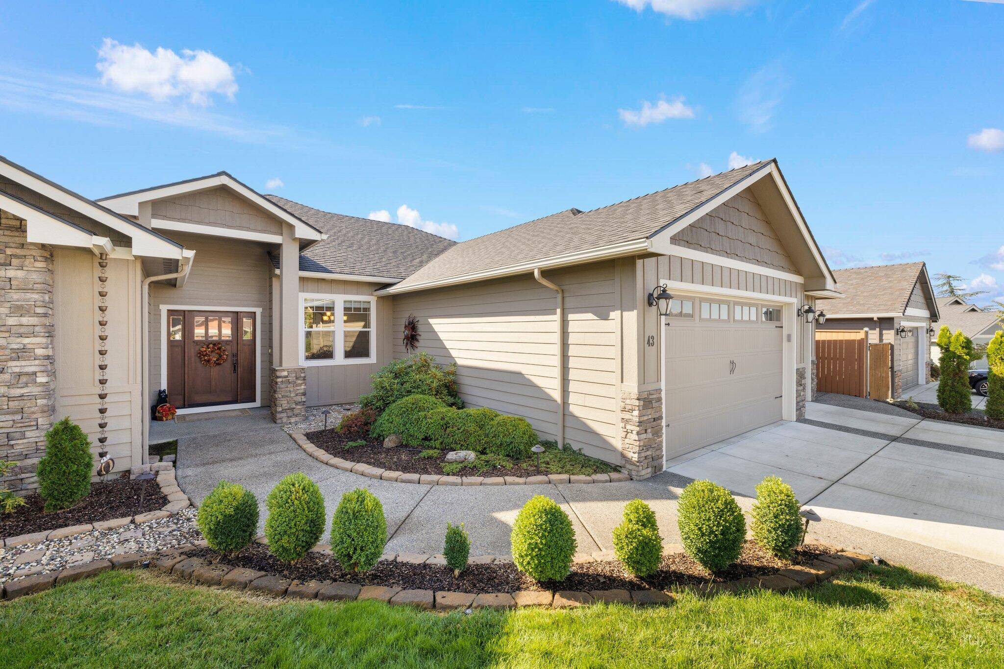 Eagle Point, OR 97524,43 Crestview CT