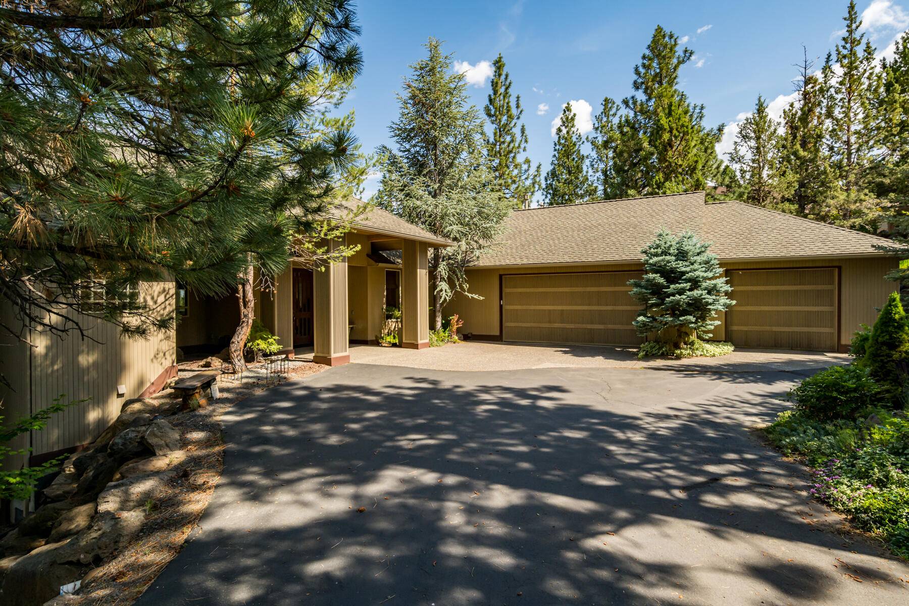 Bend, OR 97703,3560 Braid DR