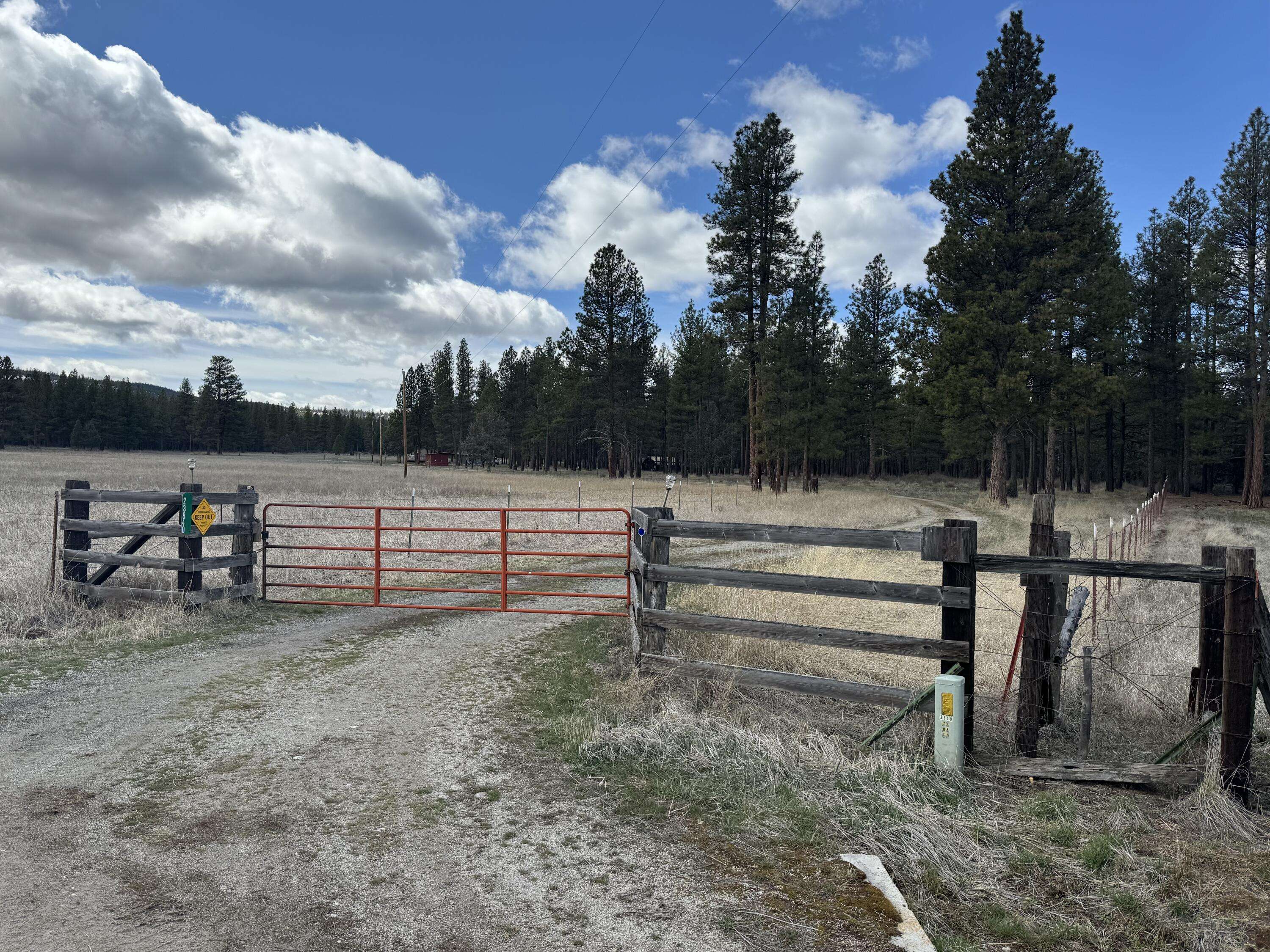 Sprague River, OR 97639,23840 Meadow LN