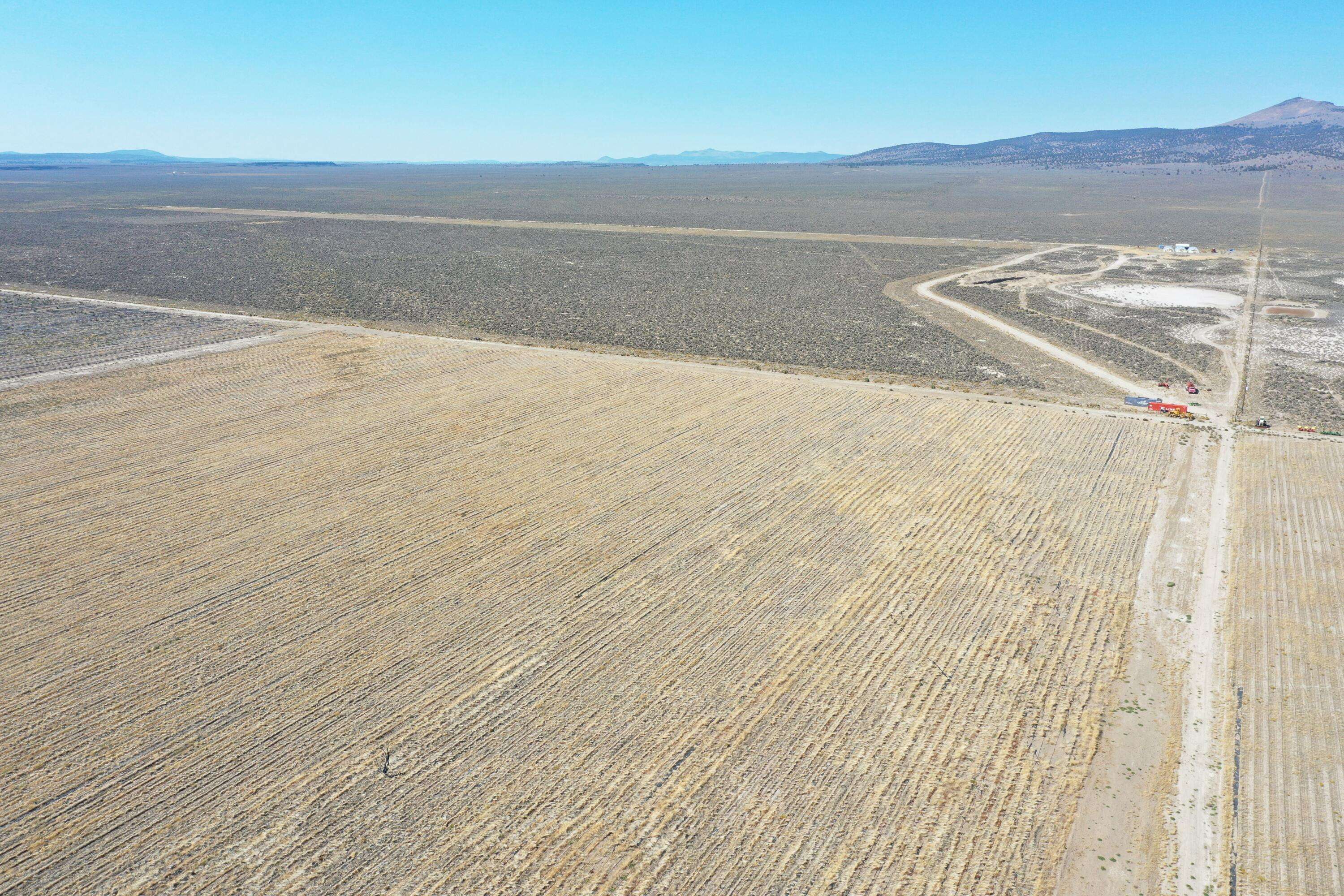 Christmas Valley, OR 97641,N/A Stauffer RD