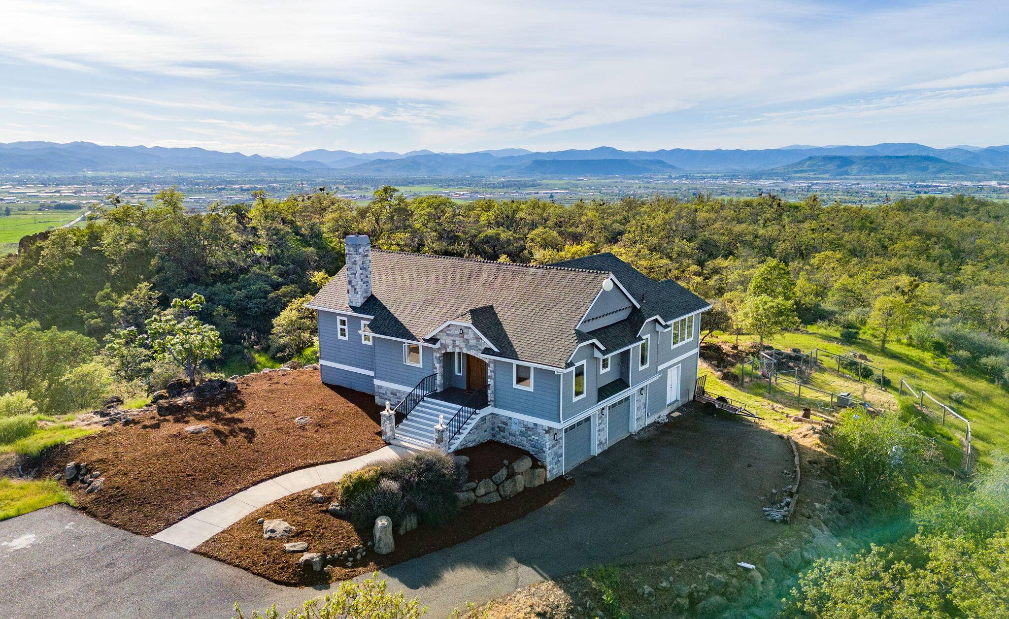 Medford, OR 97504,4139 Dry Creek RD