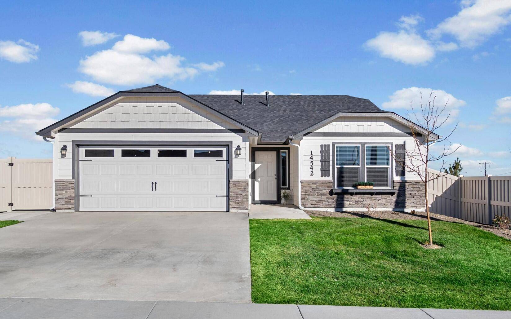 Redmond, OR 97756,3867 Lava PL #66