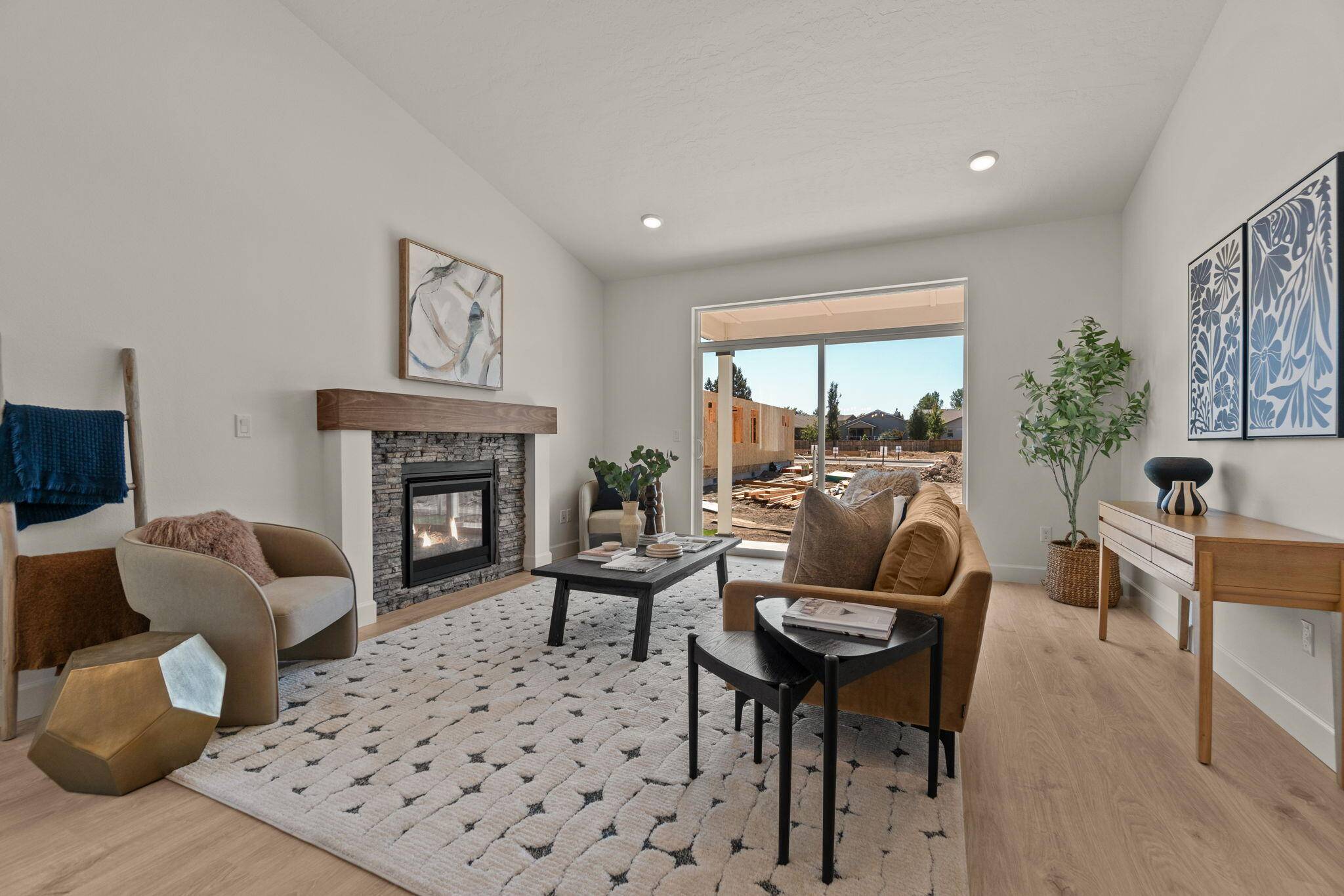 Bend, OR 97701,2853 Wells Acres RD ##15