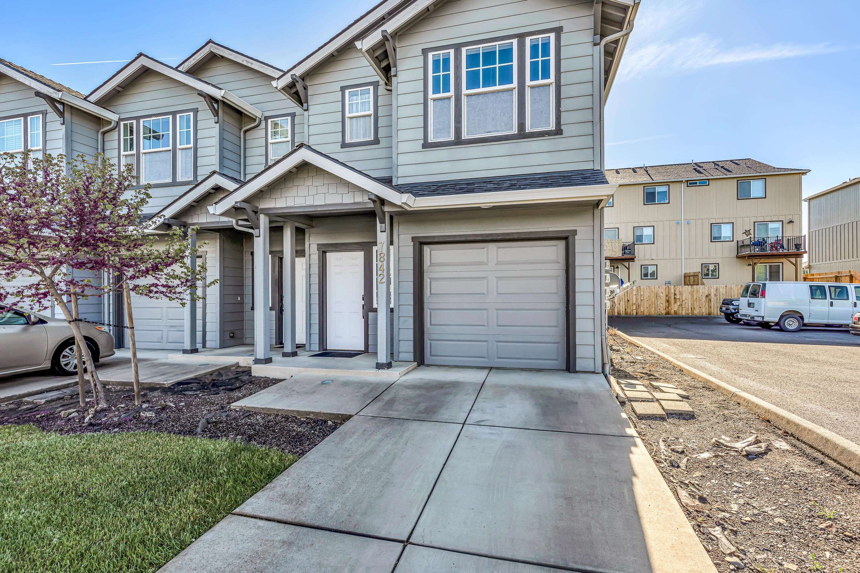 White City, OR 97503,7842 Phaedra LN