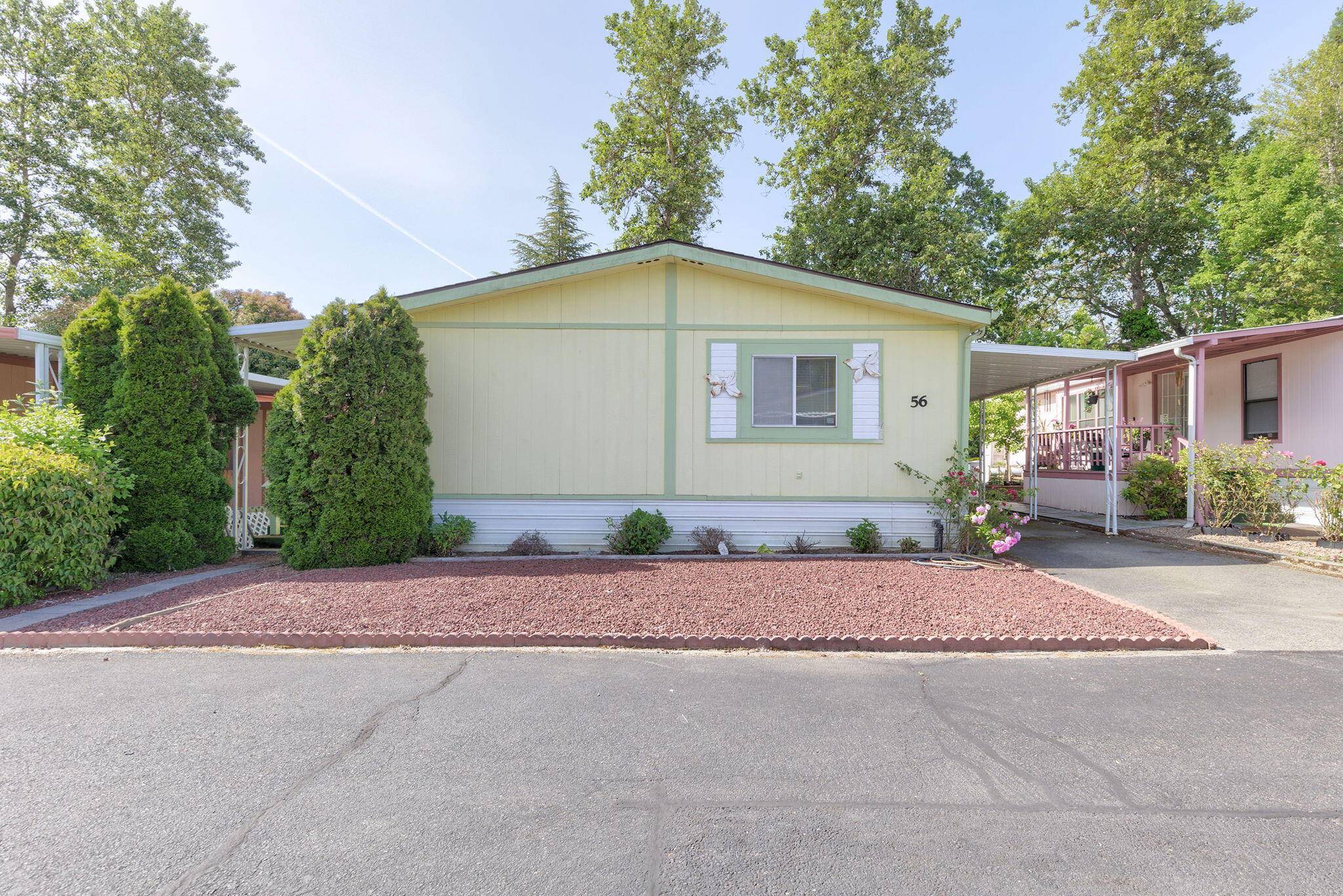 Grants Pass, OR 97526,2325 Highland AVE #56