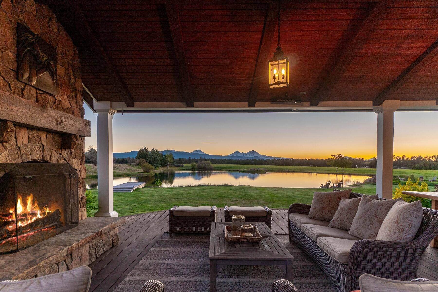 Bend, OR 97703,64095 Tamoli LN