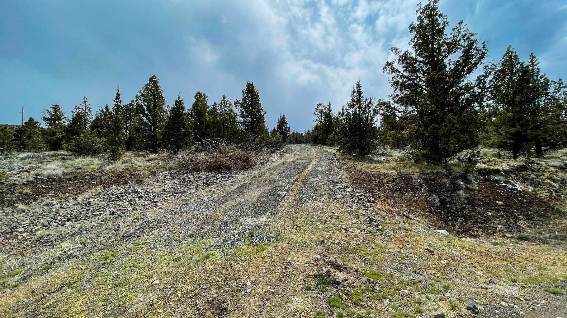 Prineville, OR 97754,6392 Krag ST
